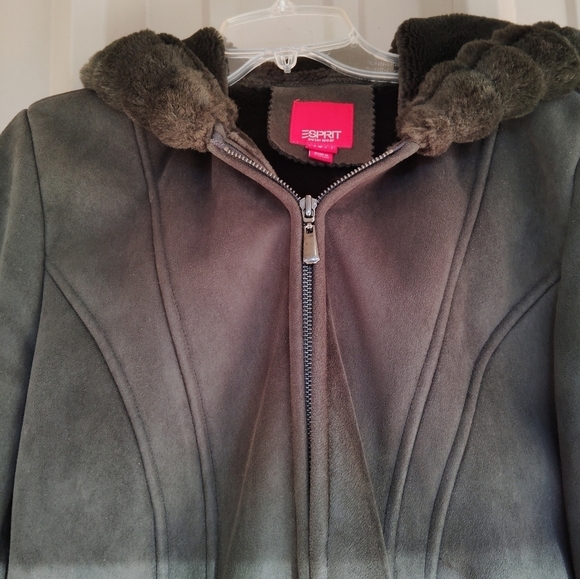 Women's Esprit Faux Suede Faux Fur Avocado Green Jacket Coat Size Medium - Picture 6 of 16